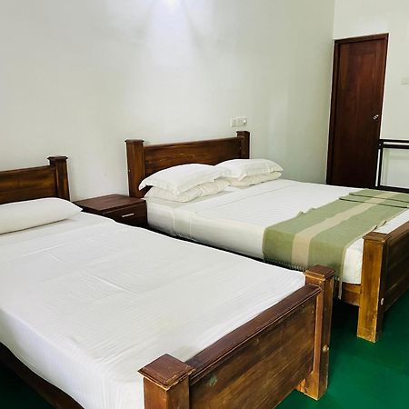 Kingfisher Resort & Retreat Sigiriya Exterior foto